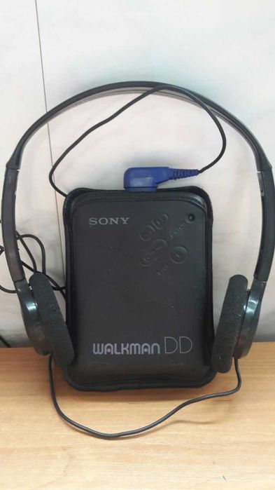 Sony Walkman WM-DD33 — колекційний плеєр в ідеальному стані