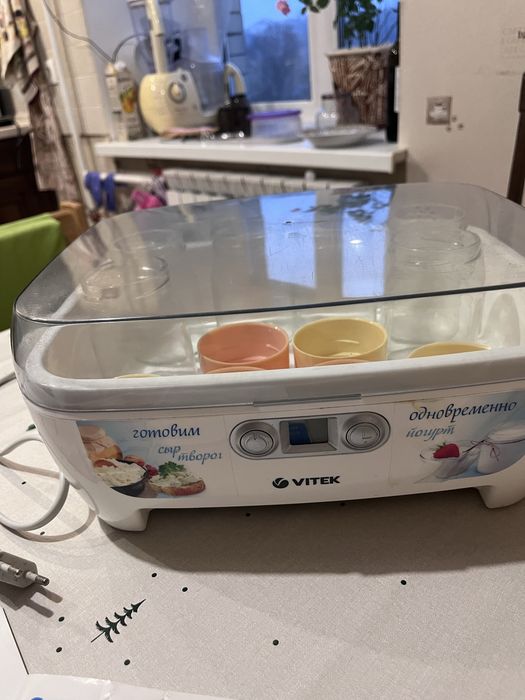 Йогуртнтця Vitek
