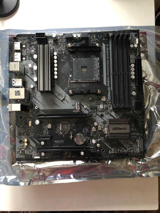 ASRock B550M на гарантії