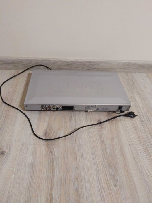 DVD player Red star