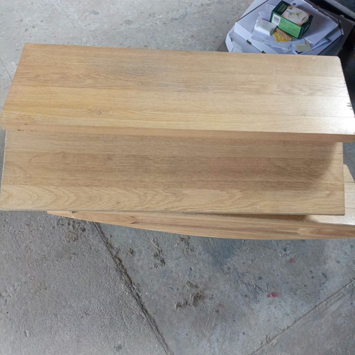 Stopnie schodów dąb