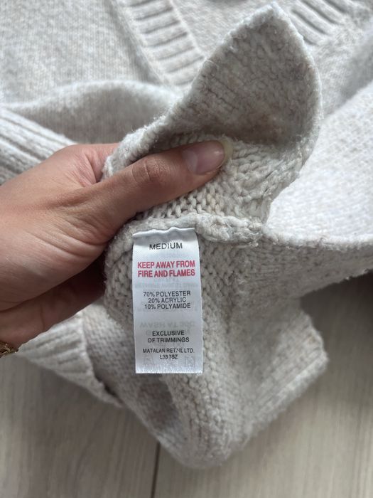 Sweter M bezowy damski papaya dekolt v