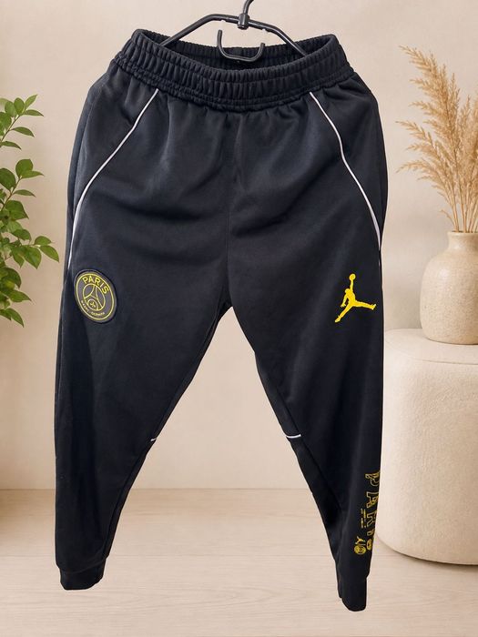 Спортивні штани Jordan 10-12р