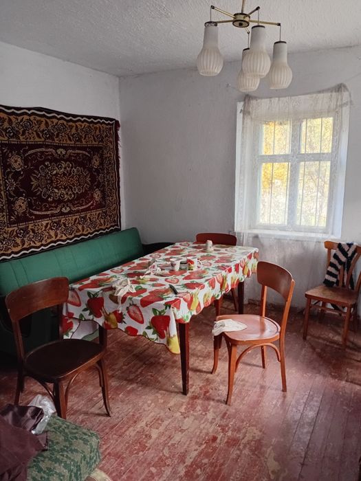 Продається участок з будинком. М. Жмеринка.