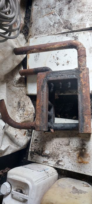 Котьол у грубу  .