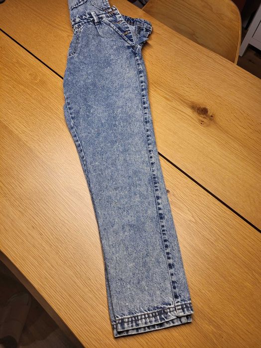 Ogrodniczki jeansowe