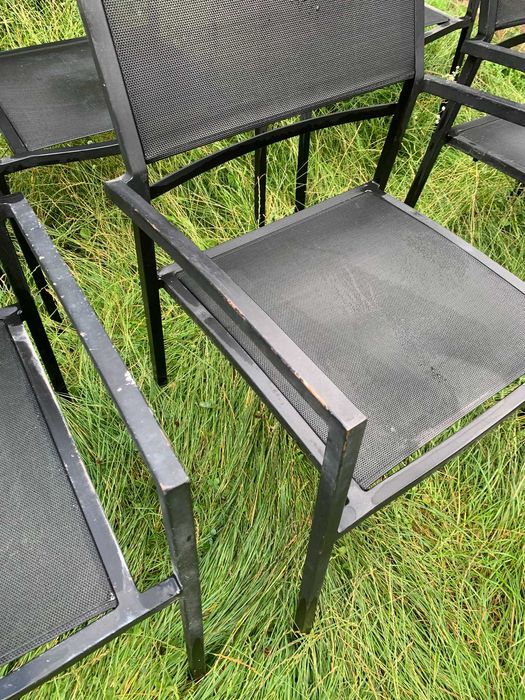 Krzesła ogrodowe do restauracji, hotelu czarne GO IN