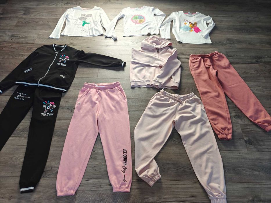 Paka ubrań dla dziewczynki dresy   c&a,Lee Cooper,tik tok 134/140