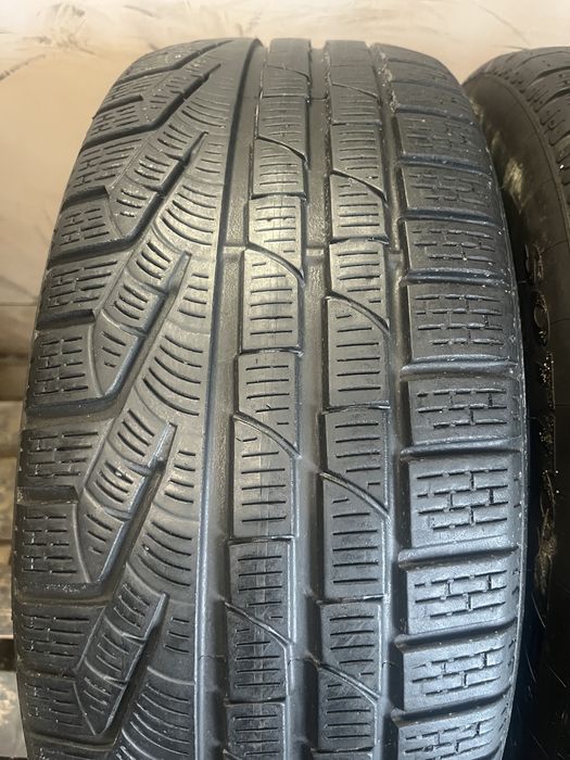 2 x PIRELLI Sottozero Winter 210 Serie II 235/55 R18 zimowe