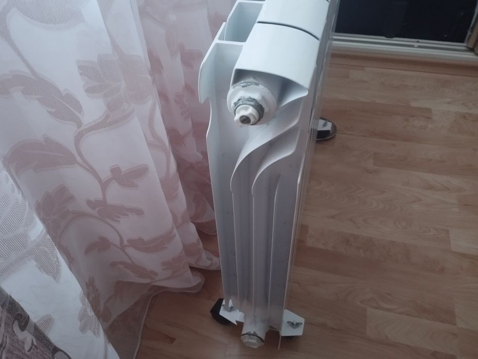 Електронагривальний радіатор " ОптиМакс",