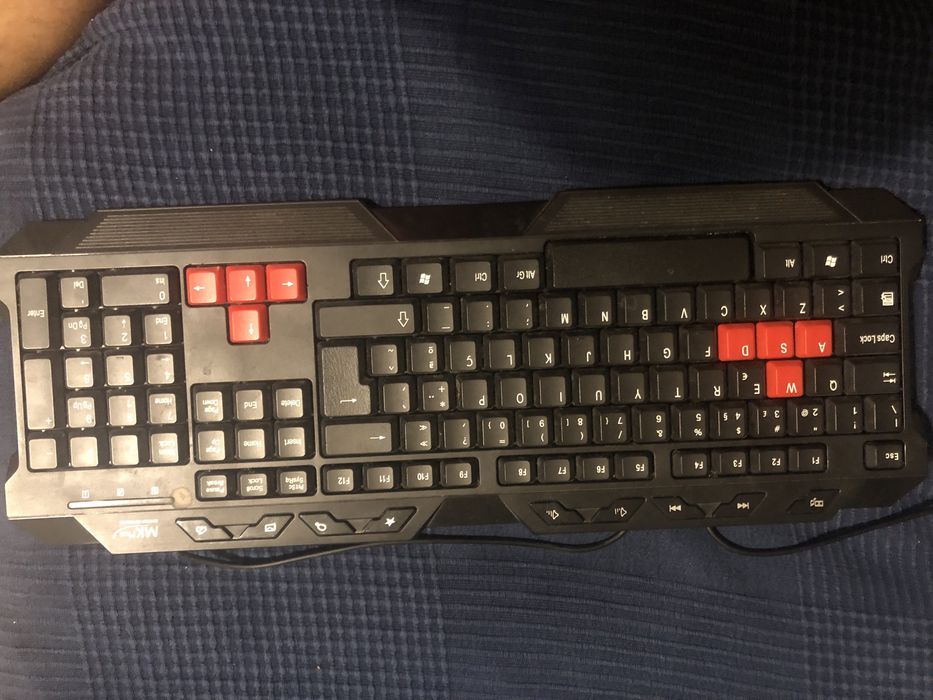 teclado gaming novo