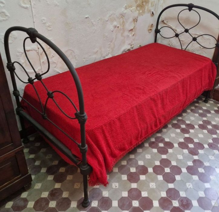 Cama Centenária em Ferro