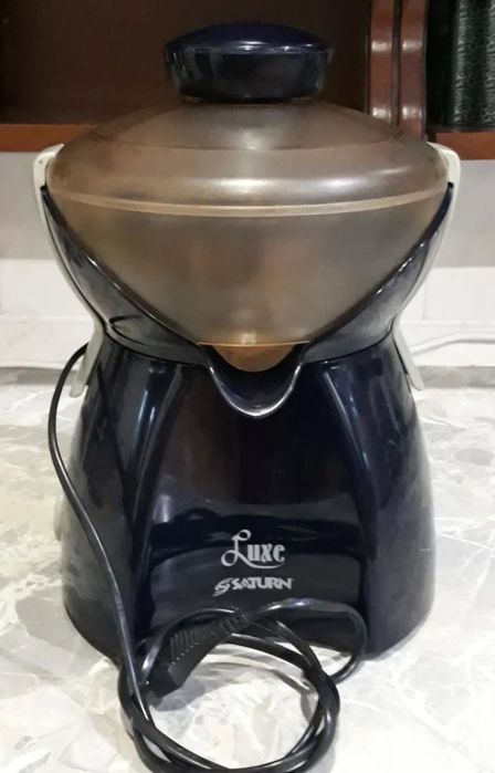 Продам электрические соковыжималки.