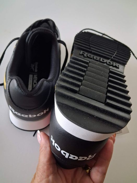Buty  damskie REEBOK 39