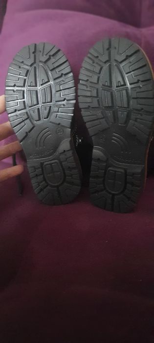 Зимове тепле шкіряне взуття 26р.чоботи , черевики, ботинки  Нове