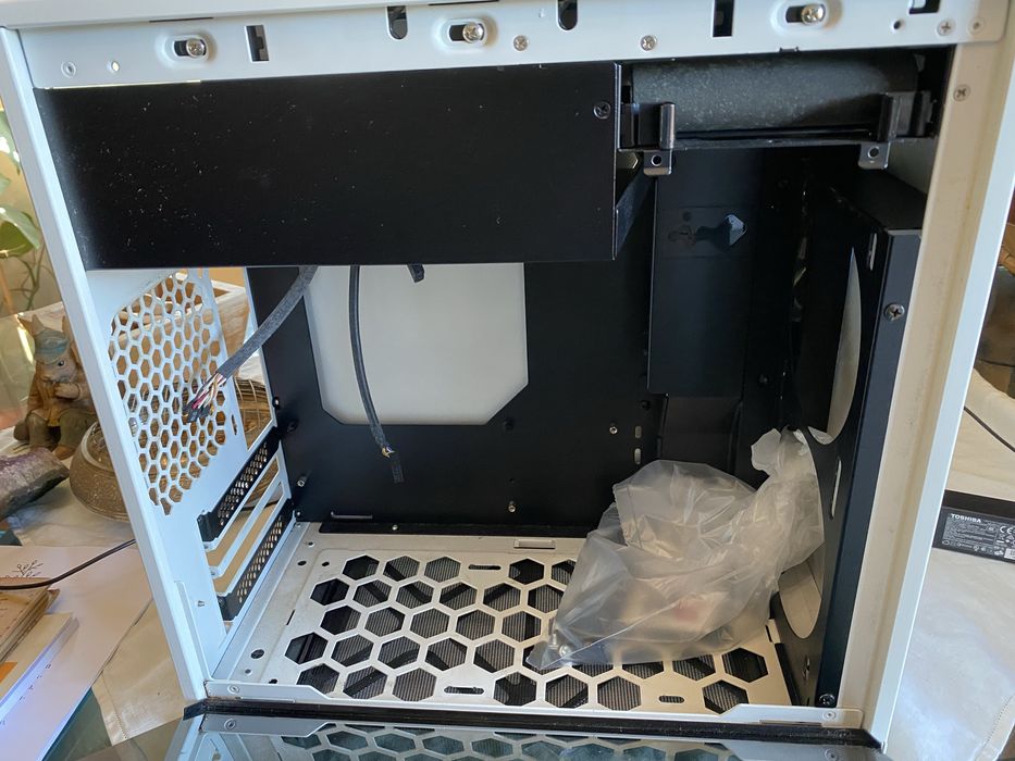 Caixa InWin 301 MicroATX