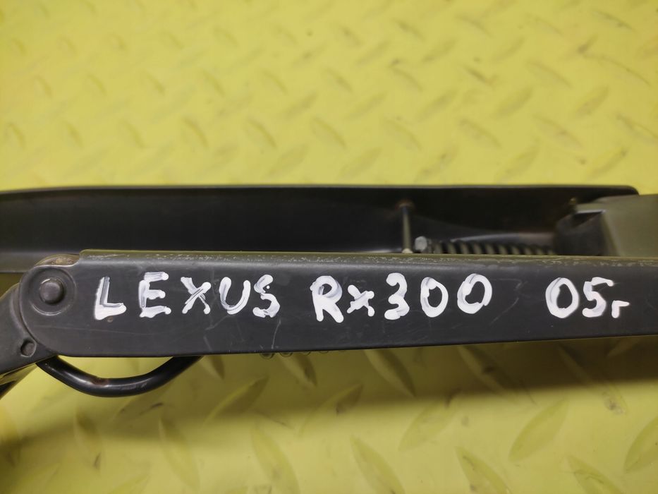 lexus rx300 ramię wycieraczki przód