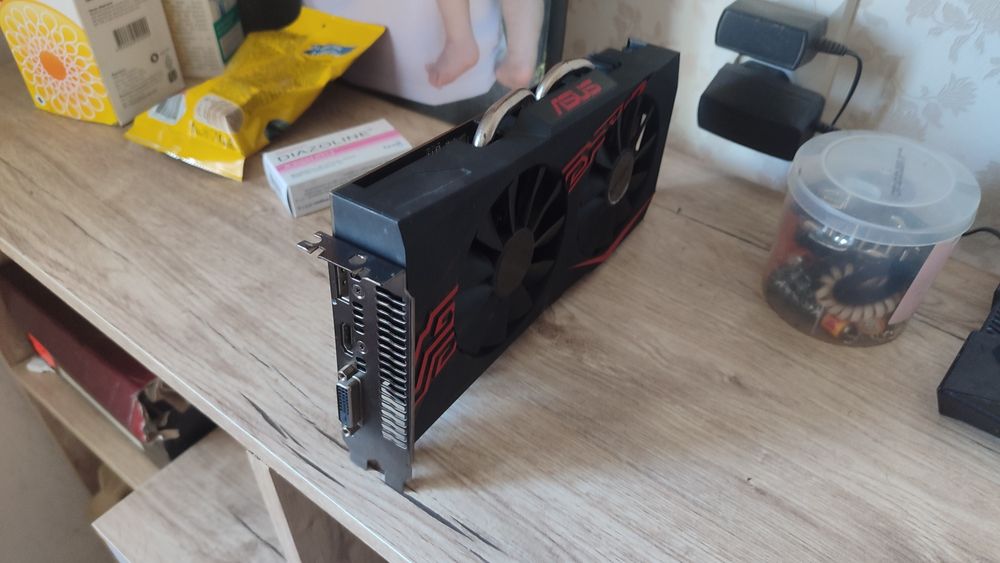 Продам Asus rx 570 4 GB