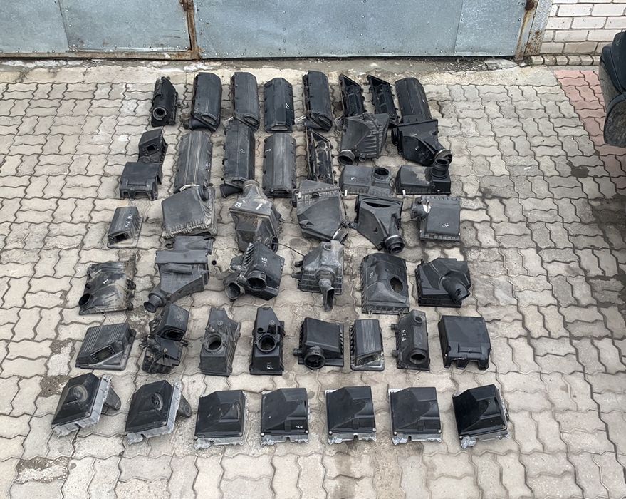 Клапані кришки Бмв Розборка лапи мотора маслостакан