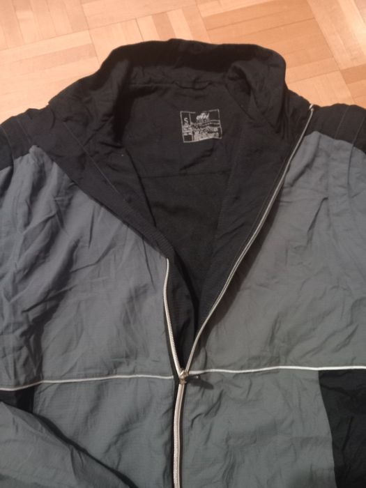 Kurtka damska do biegania lekka  rozmiar s/M z funkcją kamizelki