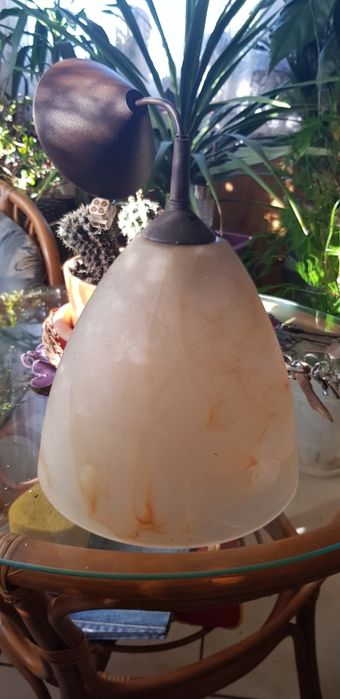 Żyrandol    beżowy prl