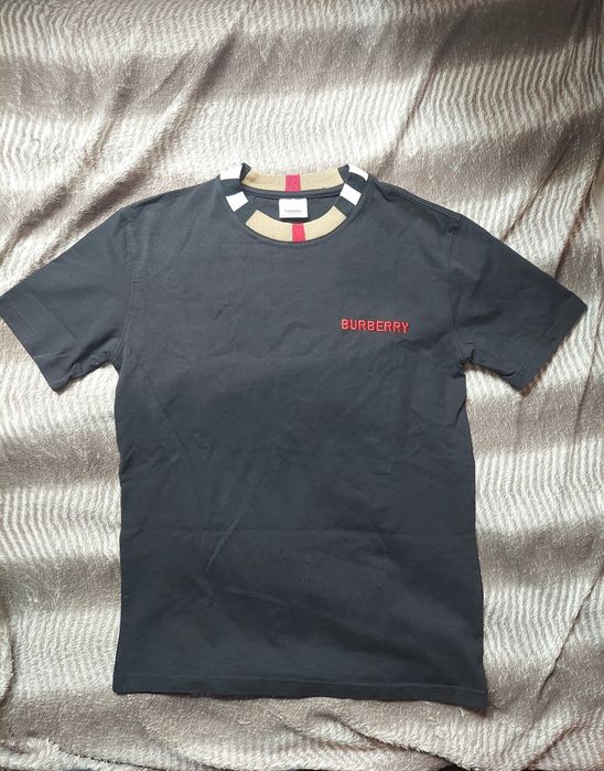 футболка фірми burberry оригінал 

Размер: M

Заміри детальні:

Сперед