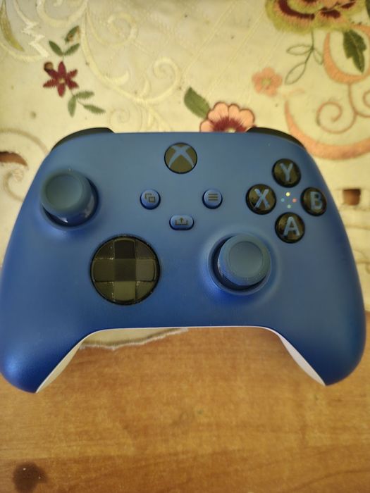 Sprzedam Xboxa one s 1t