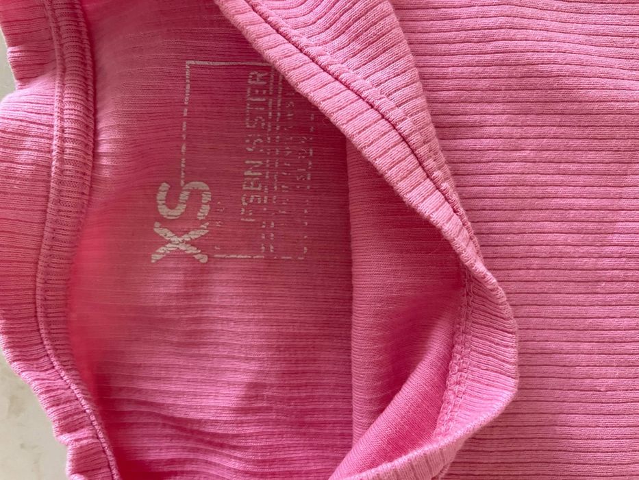 Топик розовый б/у