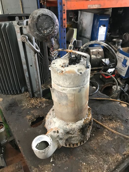 Técnico de Bombas/Motores Electricos