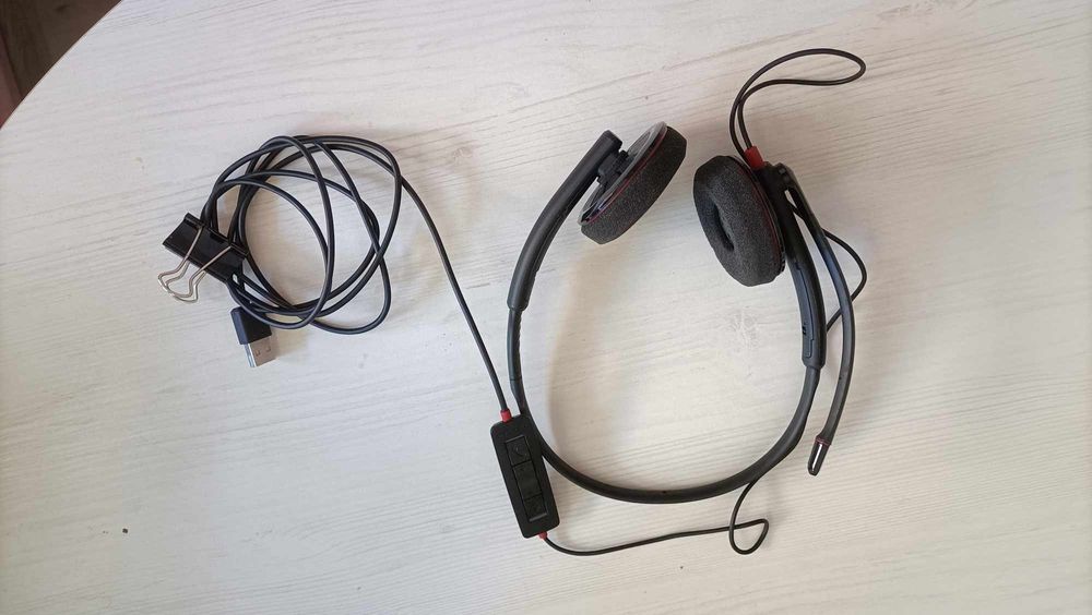 Słuchawki plantronics, jack jak i USB.