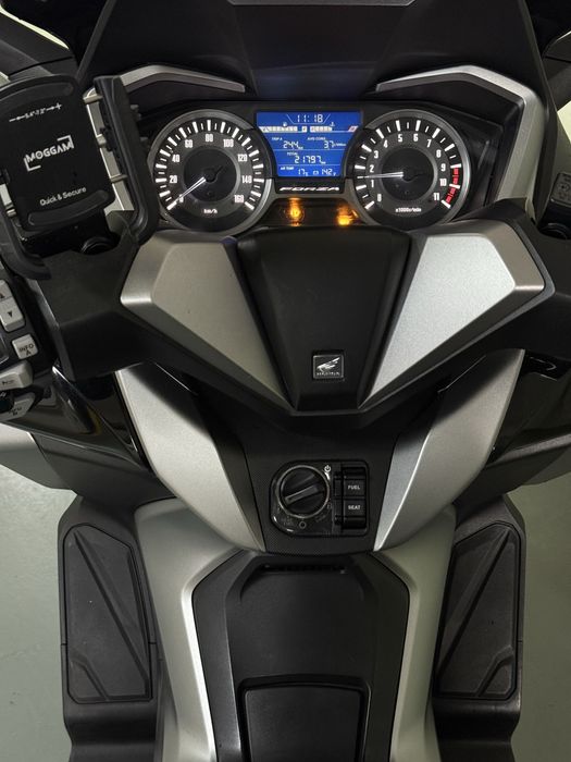 Honda Forza 300 ABS
