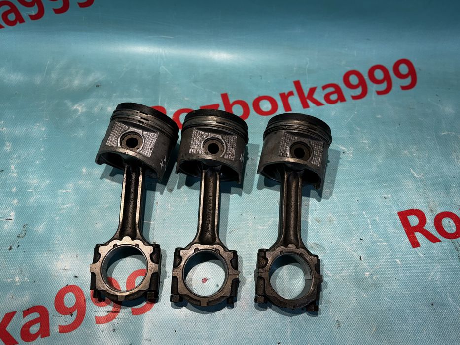 Поршень шатун Nissan Navara D40 2.5dci yd25 Навара Д40