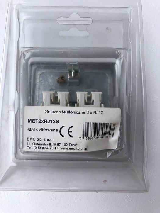 Gniazdo telefoniczne Emc