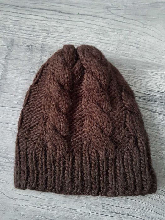 Wełniana czapka Stormberg damska brązowa z polarową podszewką