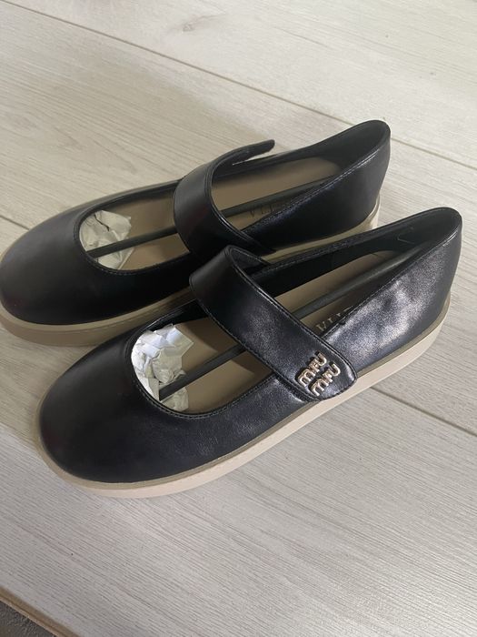 Балнтки туфлі жіночі