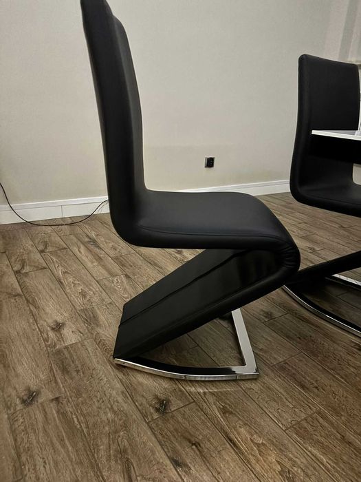 Sprzedam krzesła do jadalni