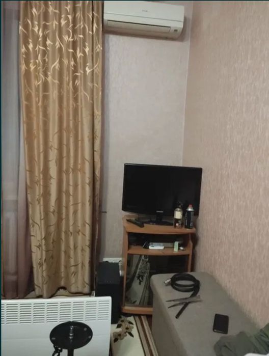 Продам комнату на улице Коксовая (район проспекта Ивана Мазепы)