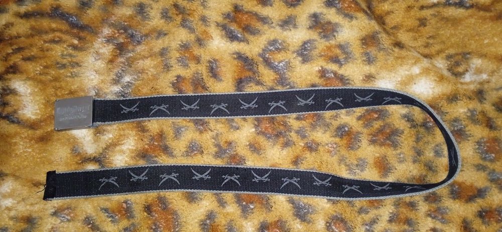 продам ремень Captain Morgan