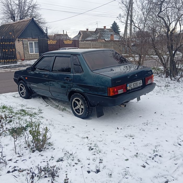 Продам ваз 21099 2005 год