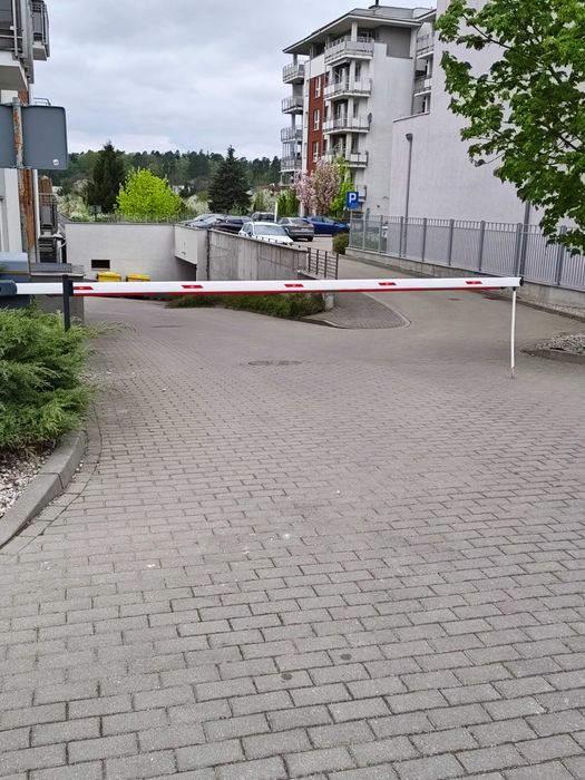 Stanowisko garażowe miejsce postojowe Olsztyn ul. Rataja Zatorze Podleśna