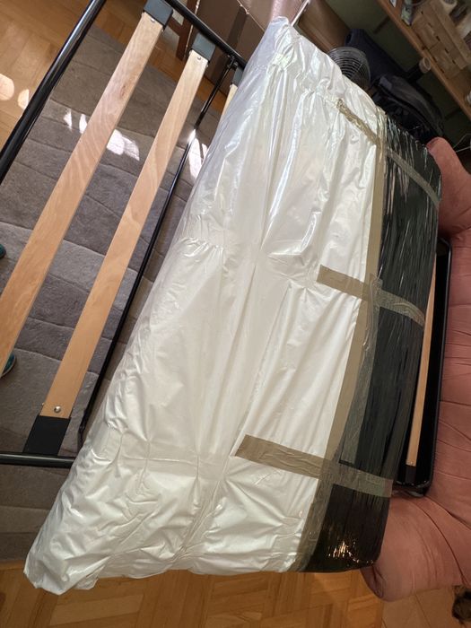 Materac piankowy 140x180