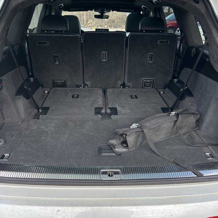 Шрот Ауді Ку7 4М пневмопідвіска рейка фари Audi Q7 4M авторазборка мотор коробка супорт б/у