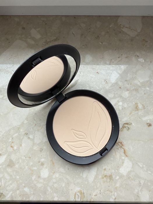 Puro bio Compact powder 01