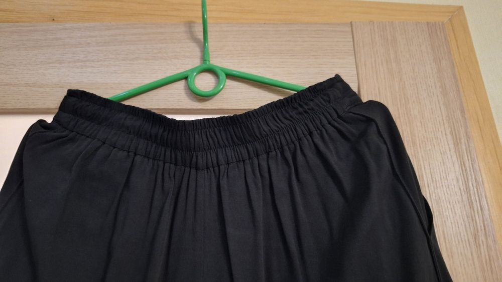 Продам женский костюм