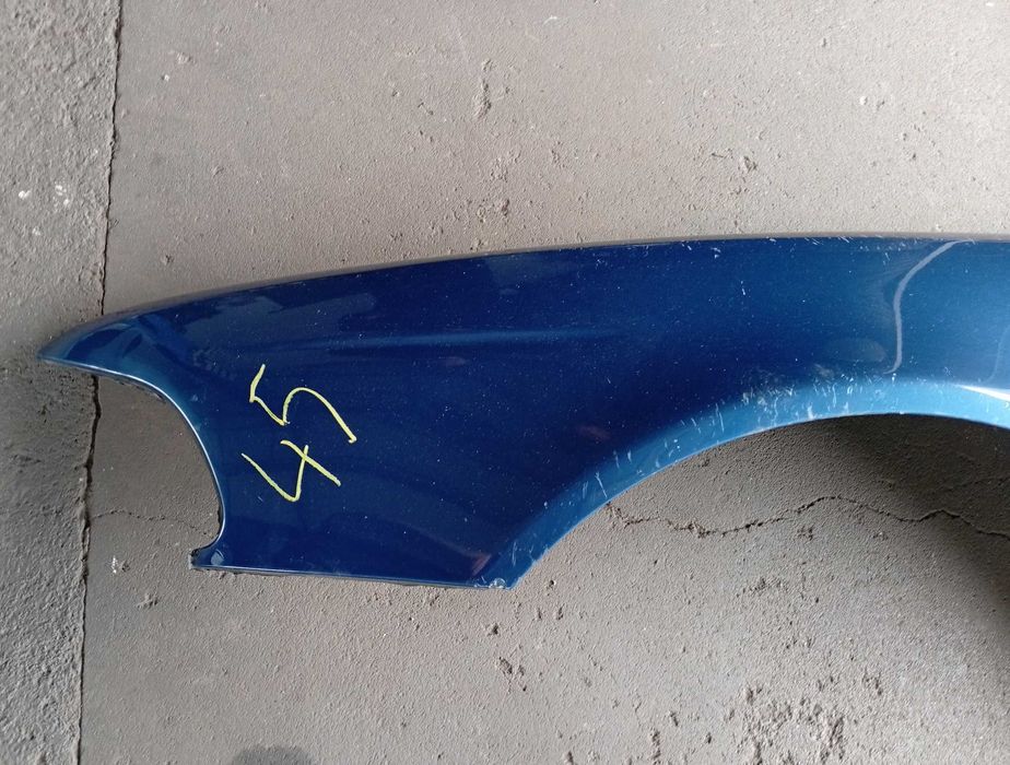 Błotnik lewy BMW E39 Nr 45