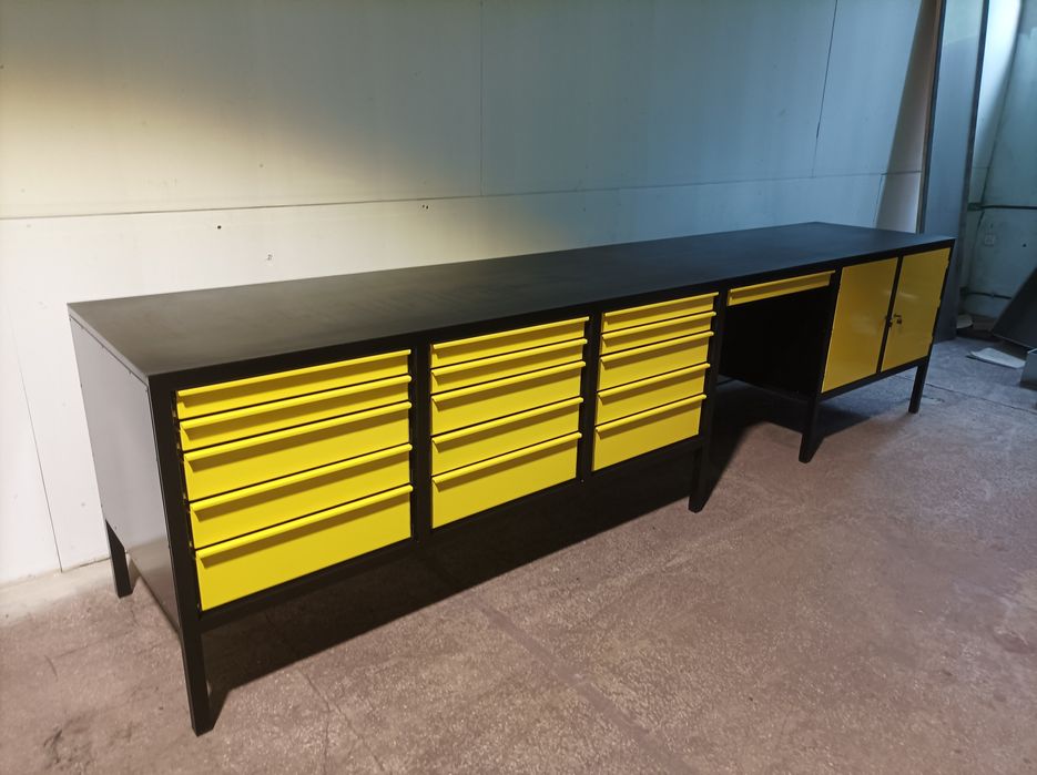 Konkretny stół warsztatowy metalowy 400cm x 80cm . 220kg