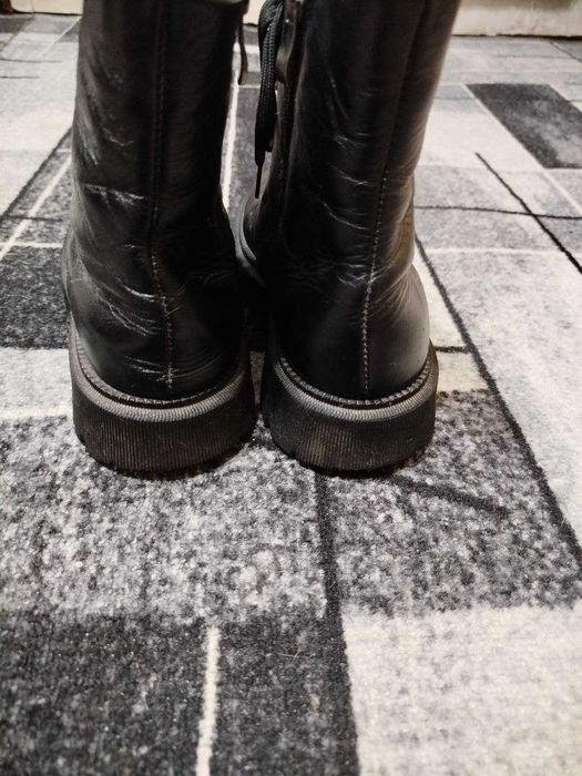 Кожаные ботинки 38р