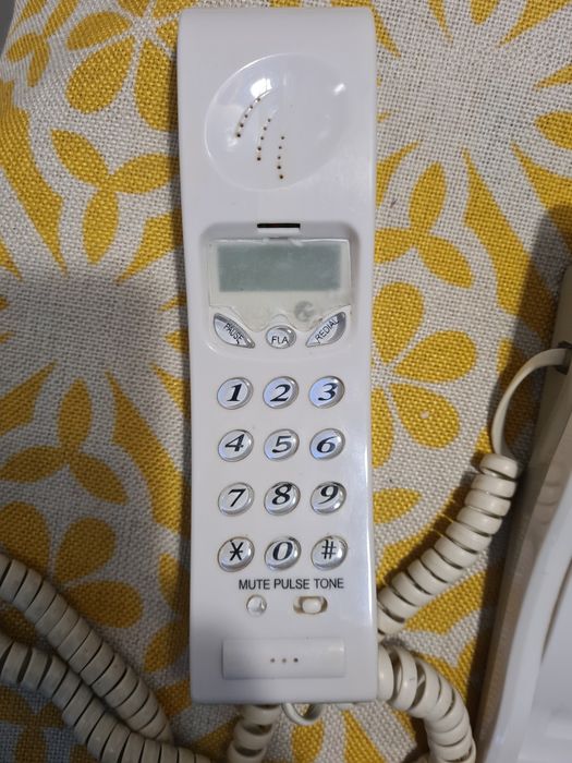 Телефон стаціонарний