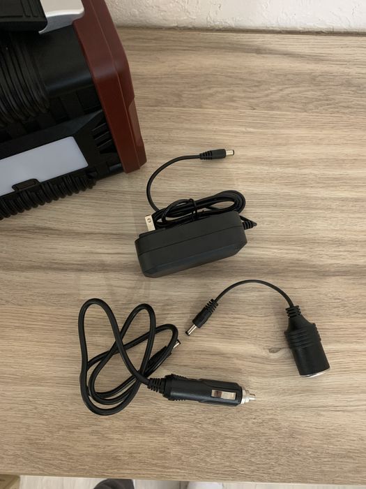 Портативна зарядна станція   T300 296Wh /300-500 Вт потужність