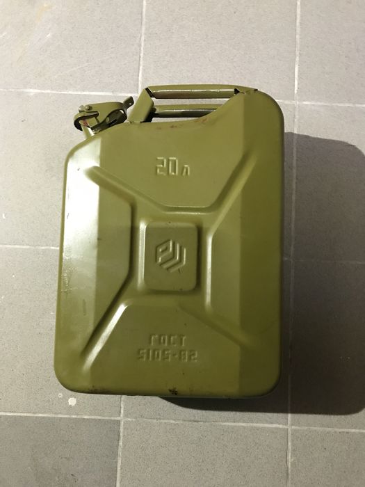 Каністра 20л